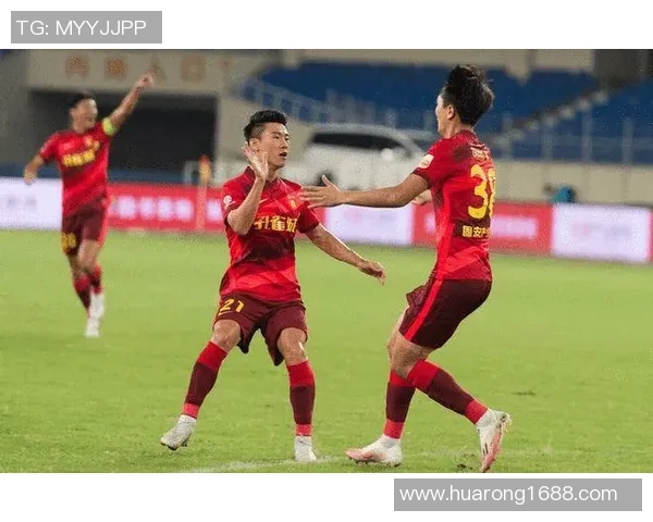 重庆网球队以66分领跑邀请赛积分榜展现强劲实力